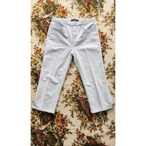 French Dressing Jeans Women's Relaxed Fit Capri White & Light Blue Stripe Size 8